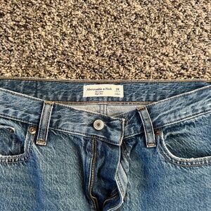 Abercrombie jeans